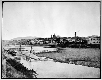 Firenze - Veduta della riva sinistra dell'Arno dalle Cascine, tra la vecchia Fonderia del Pignone e il ponte alla Carraia (negativo) di John Brampton Philpot (metà XIX)