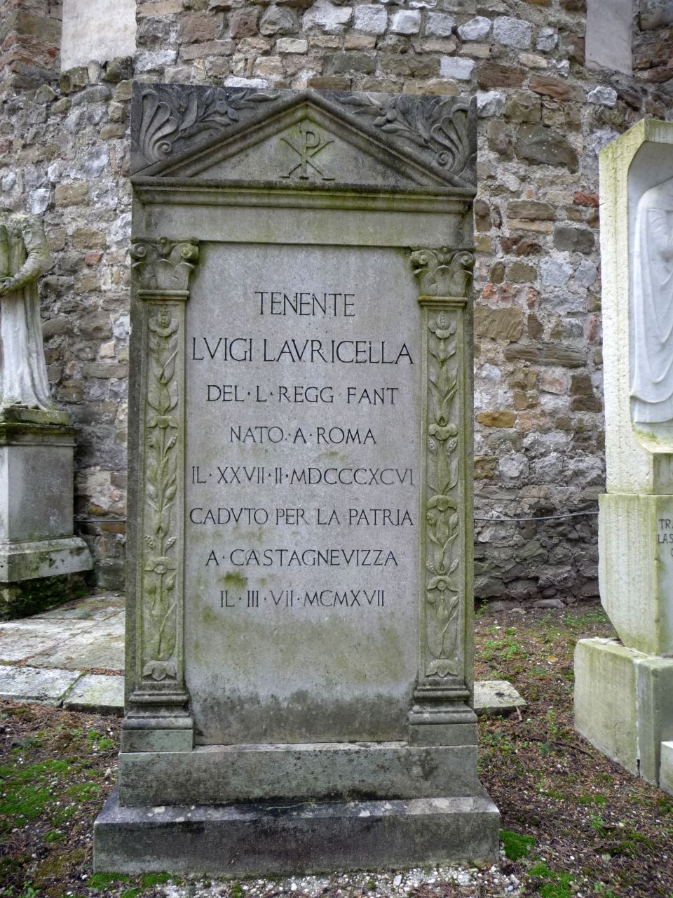 soggetto assente (monumento ai caduti - a stele, opera isolata) - manifattura italiana (inizio/ metà XX)