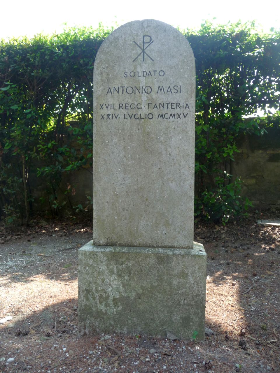 soggetto assente (monumento ai caduti - a cippo, opera isolata) - manifattura italiana (inizio/ metà XX)