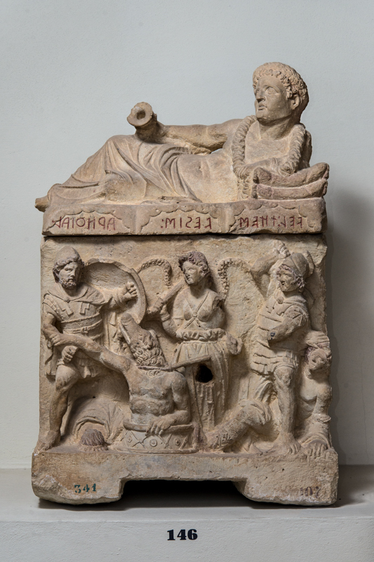 apparizione del mostro Olta (urna/ cineraria, cassa, cubica, decorata) di Maestro A, Officina del Maestro di Enomao (attribuito) - bottega perugina (ultimo quarto III a.C)