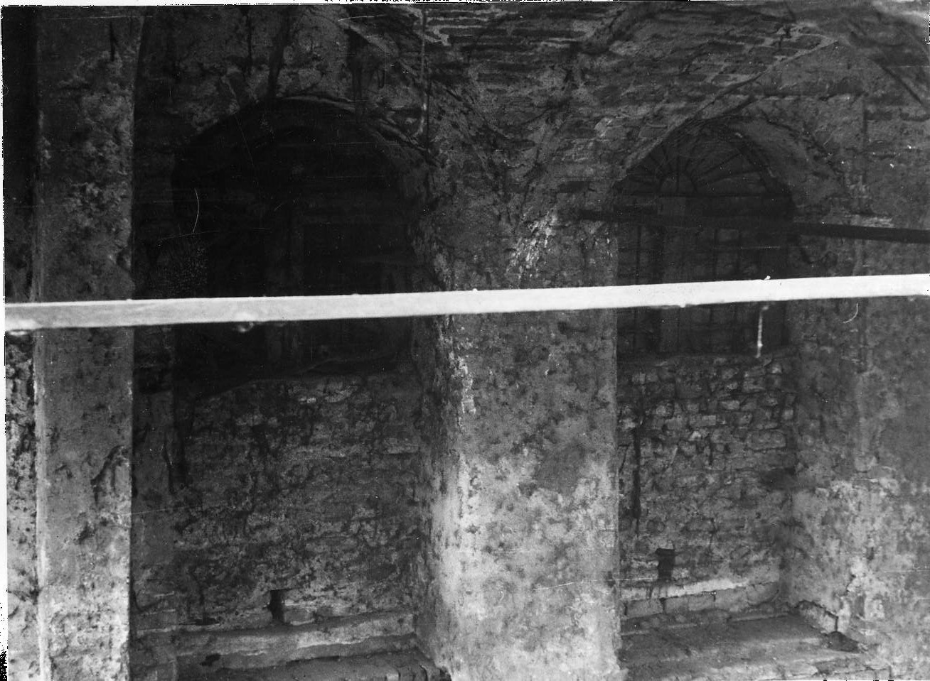 Architettura - Palazzi - Mantova (positivo) di anonimo (anonimo) (seconda metà XX)