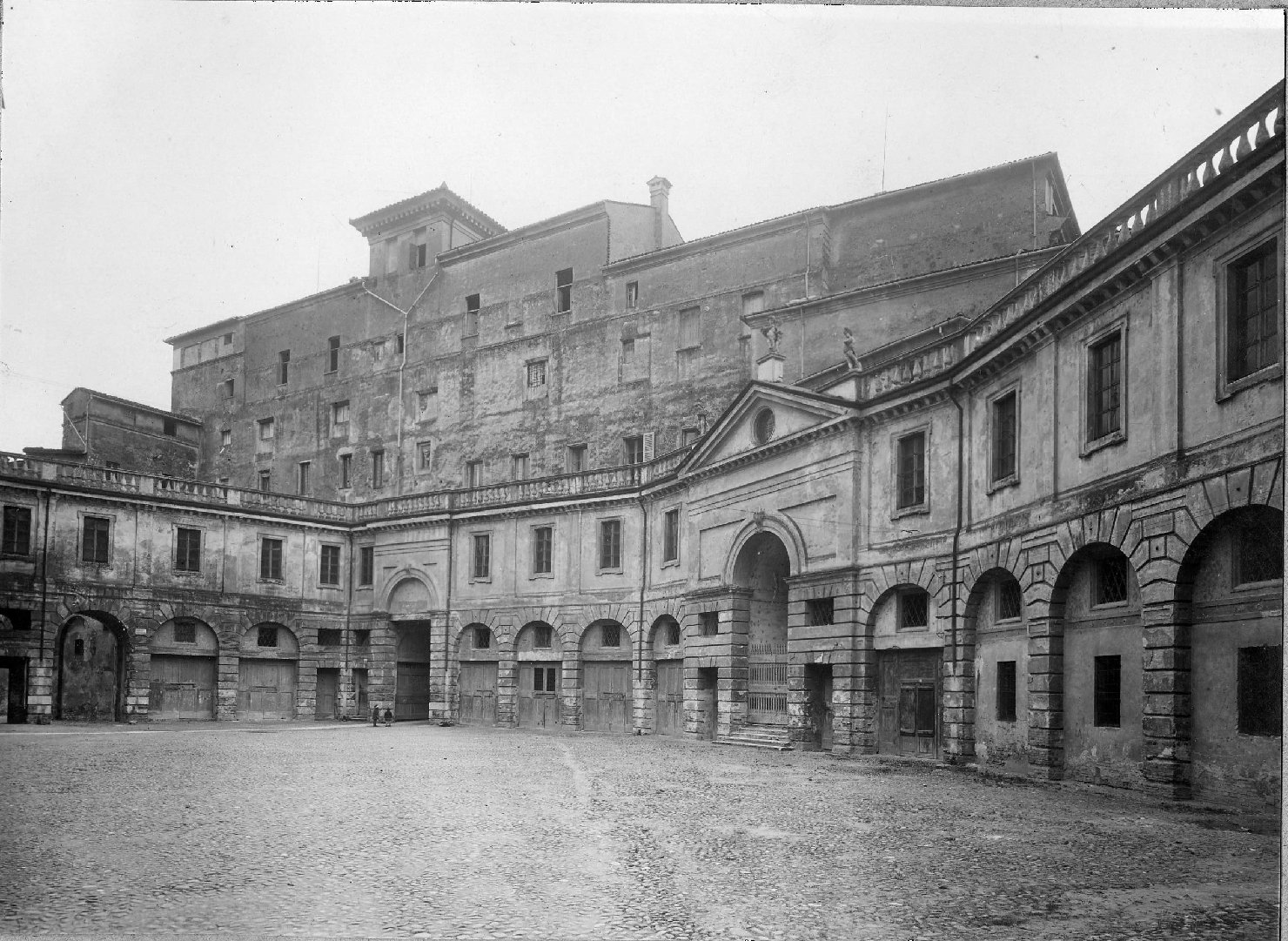 Architettura - Palazzi - Mantova (positivo) di anonimo (anonimo) (prima metà XX)