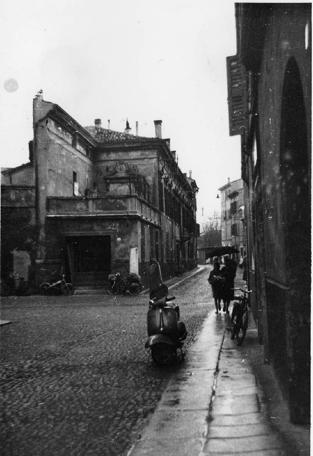 Architettura - Palazzi - Mantova (positivo) di anonimo (anonimo) (prima metà XX)