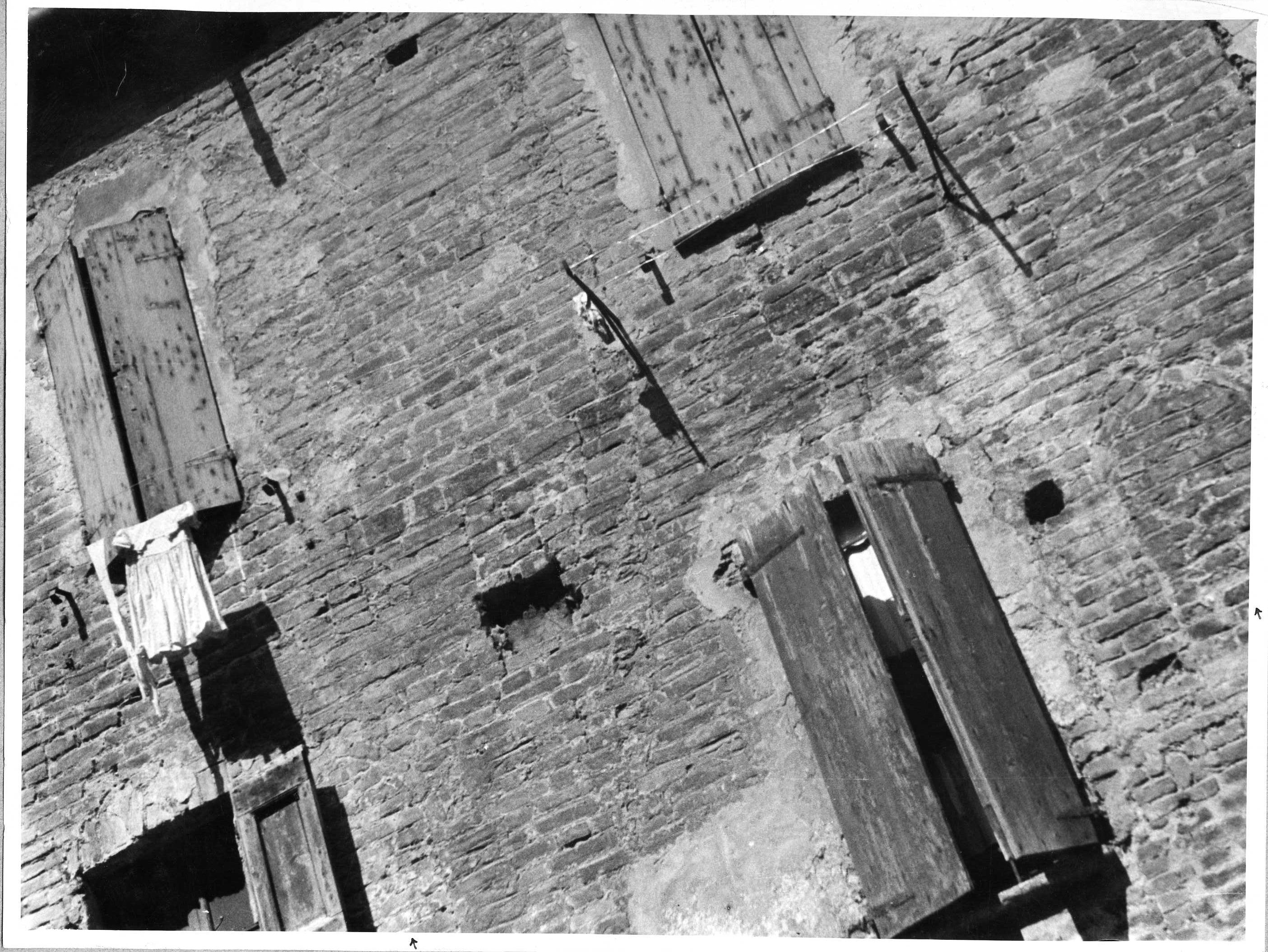 Architettura - Palazzi - Mantova (positivo) di anonimo (anonimo) (seconda metà XX)