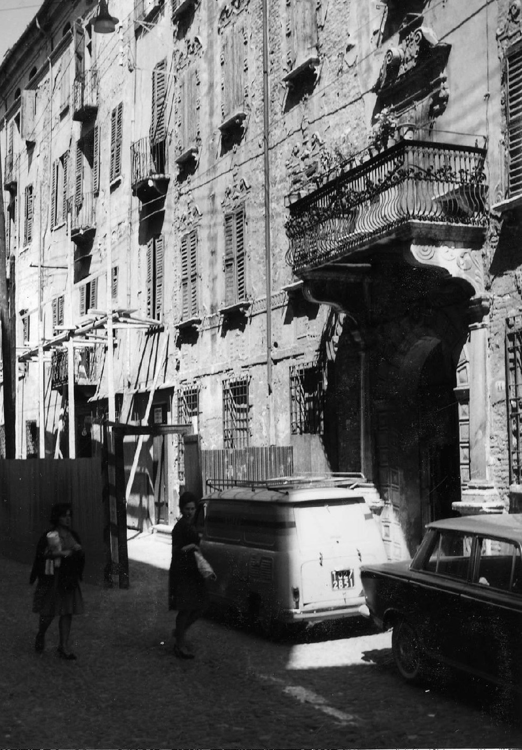 Architettura - Palazzi - Mantova (positivo) di anonimo (anonimo) (seconda metà XX)