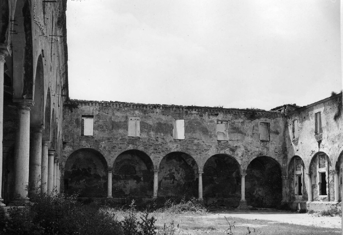 Architettura - Palazzi - Mantova (positivo) di anonimo (anonimo) (prima metà XX)