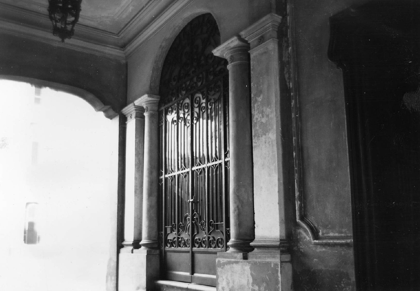 Architettura - Palazzi - Mantova (positivo) di anonimo (anonimo) (prima metà XX)