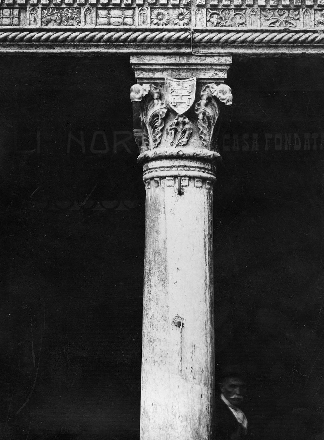 Architettura - Palazzi - Mantova (positivo) di anonimo (anonimo) (prima metà XX)