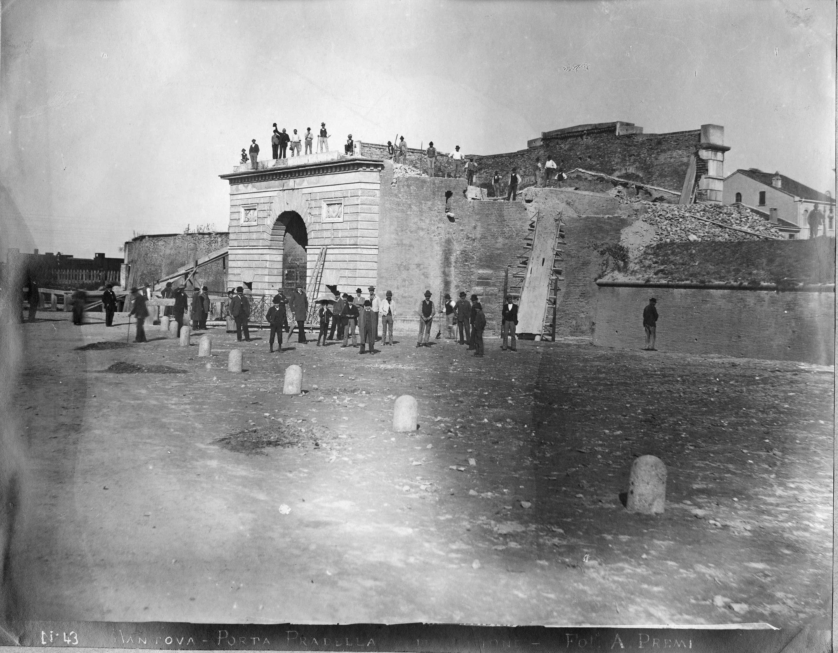 Architettura - Palazzi - Mantova (positivo) di Premi, Andrea (anonimo) (primo quarto XX)