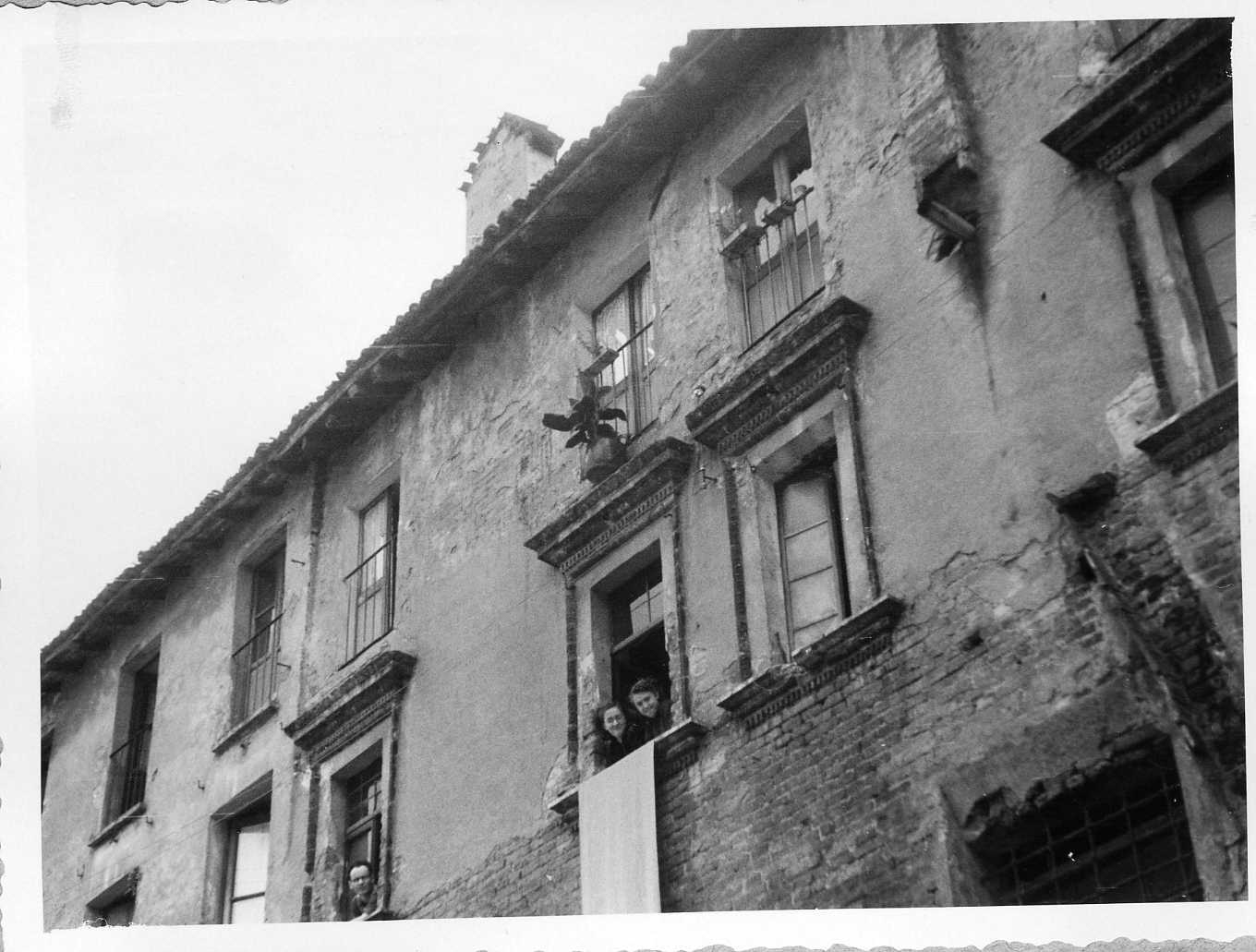 Architettura - Palazzi - Mantova (positivo) di anonimo (anonimo) (seconda metà XX)