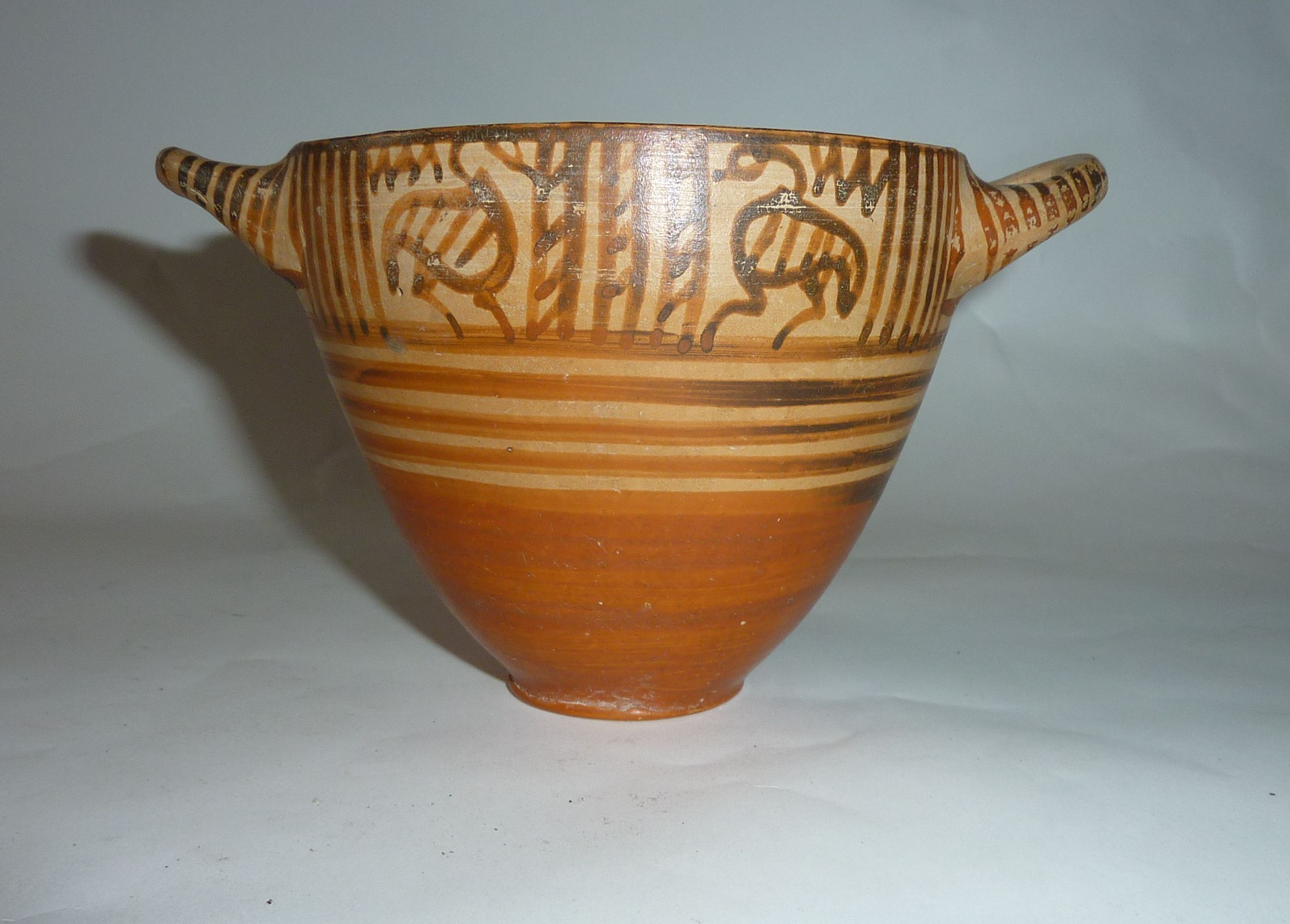 kotyle (fine/ inizio VIII sec. a.C./ VII sec. a.C)