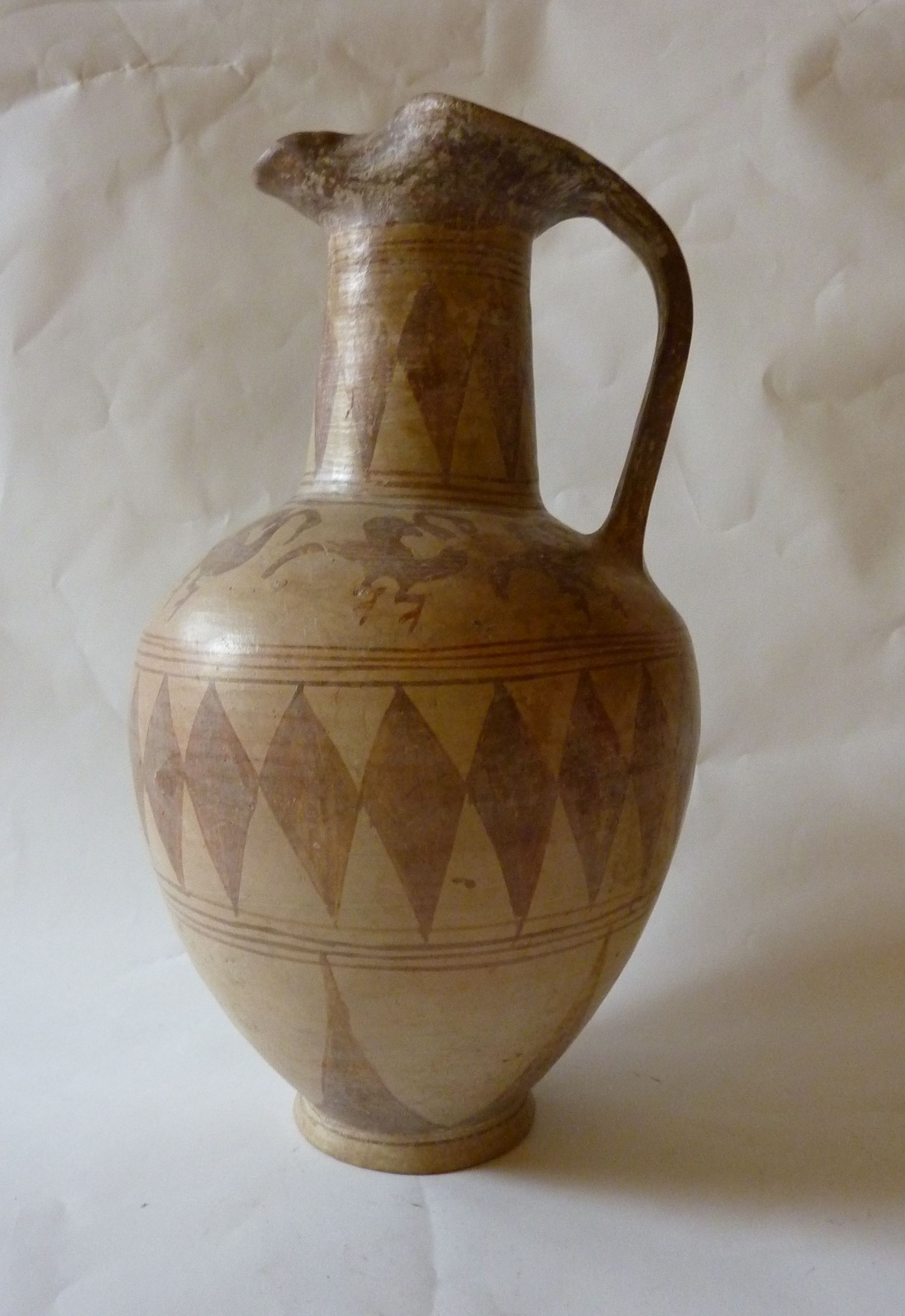 oinochoe (prima metà VII sec. a.C)