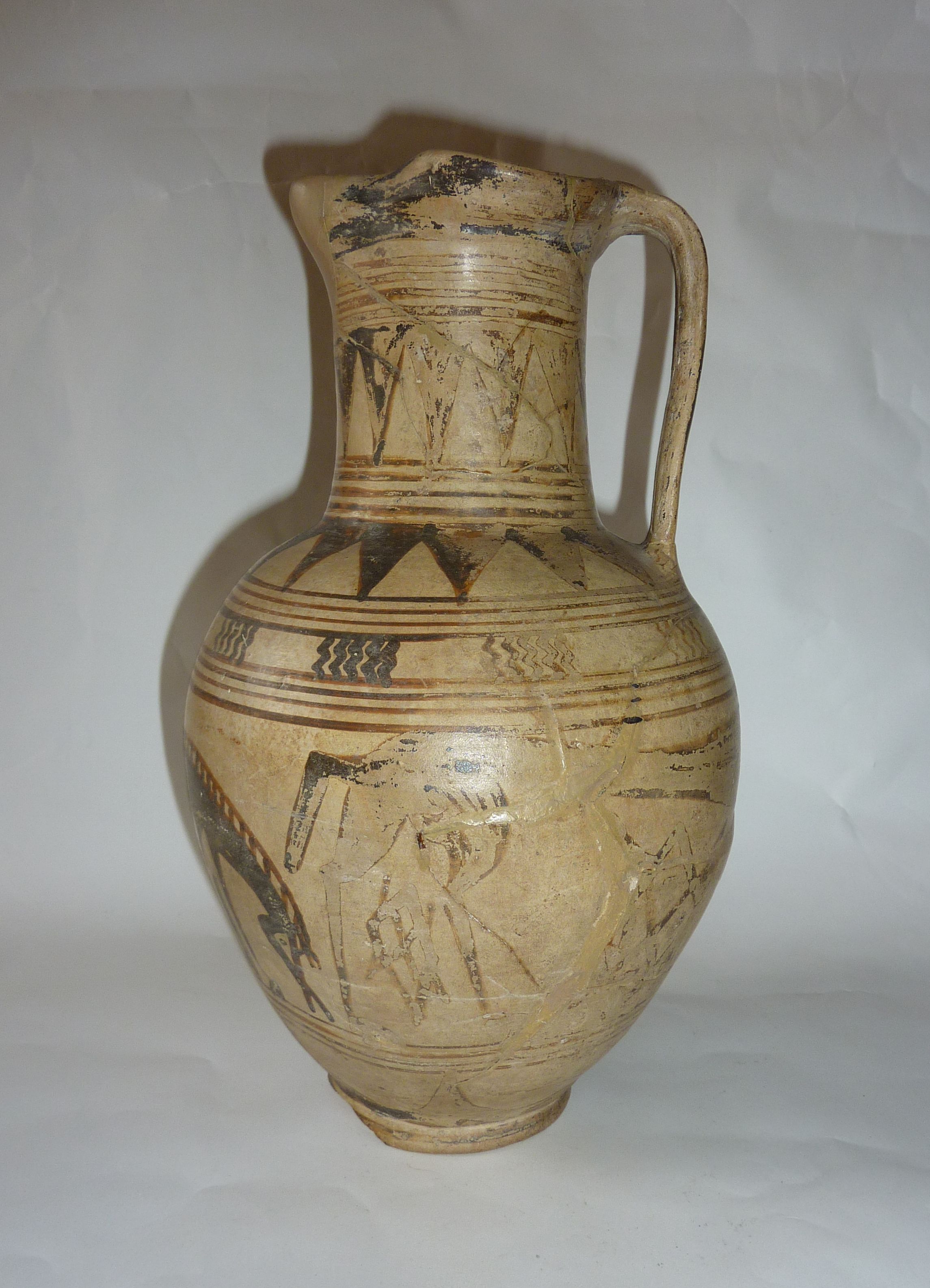 oinochoe (prima metà VII sec. a.C)