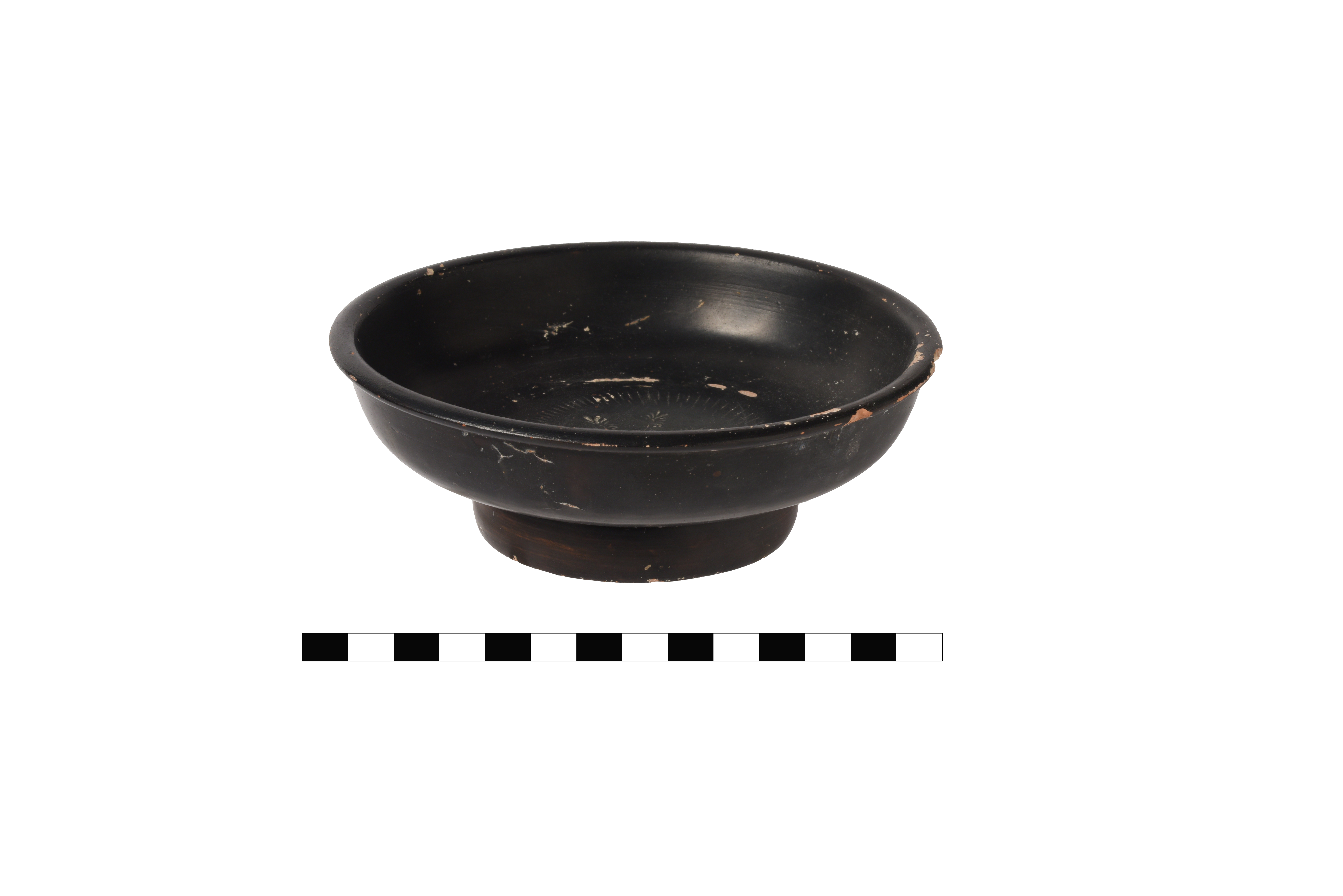 Coppa/ a vernice nera, a decorazione stampigliata. morel 2732a 1