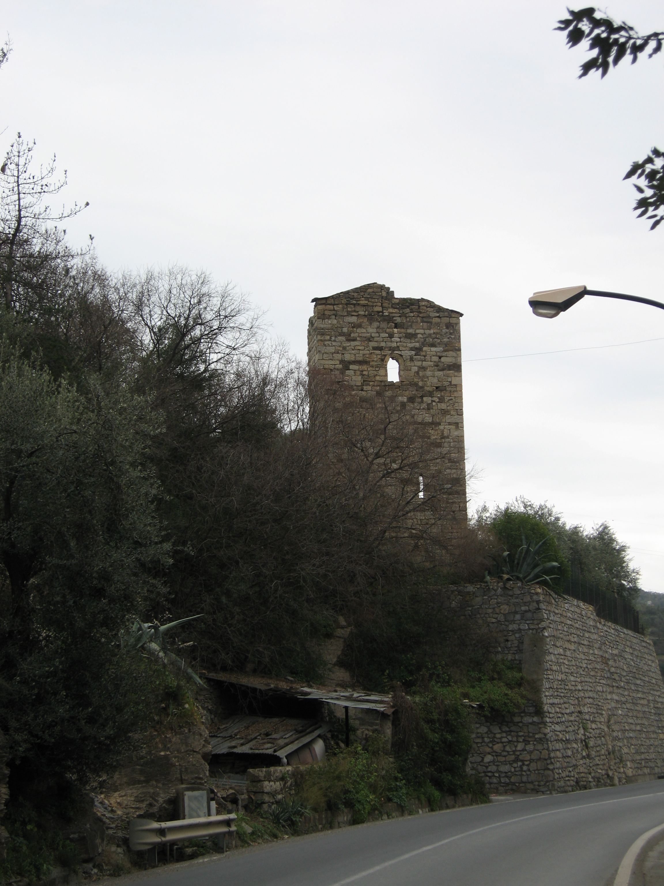 TORRE MEDIEVALE DI SANTA LUCIA con frequentazione di età romana (struttura di fortificazione, torre) - Pontedassio (IM)  (XI)
