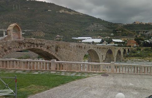 PONTE MEDIEVALE SU TORRENTE ARGENTINA (ponte) - Taggia (IM)  (Età medievale)