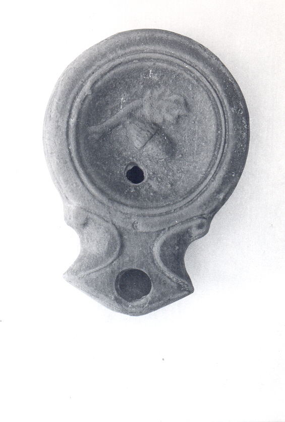 lucerna, monolicne, a volute (prima metà sec. I d.C)