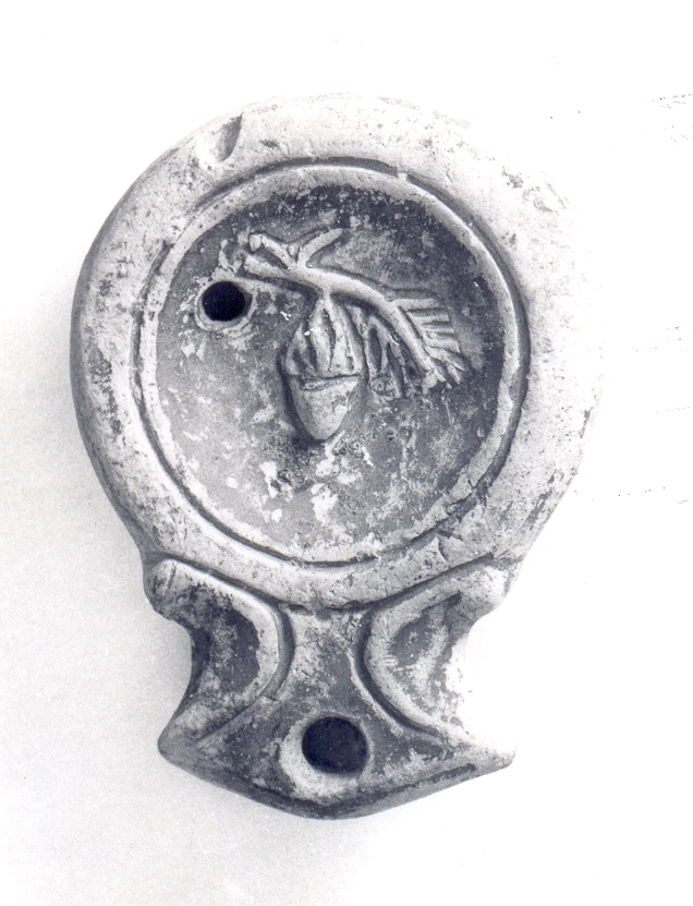 lucerna, monolicne, a volute (prima metà sec. I d.C)