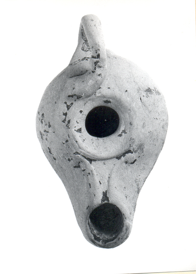 lucerna, monolicne (secc. I a.C./ I d.C)