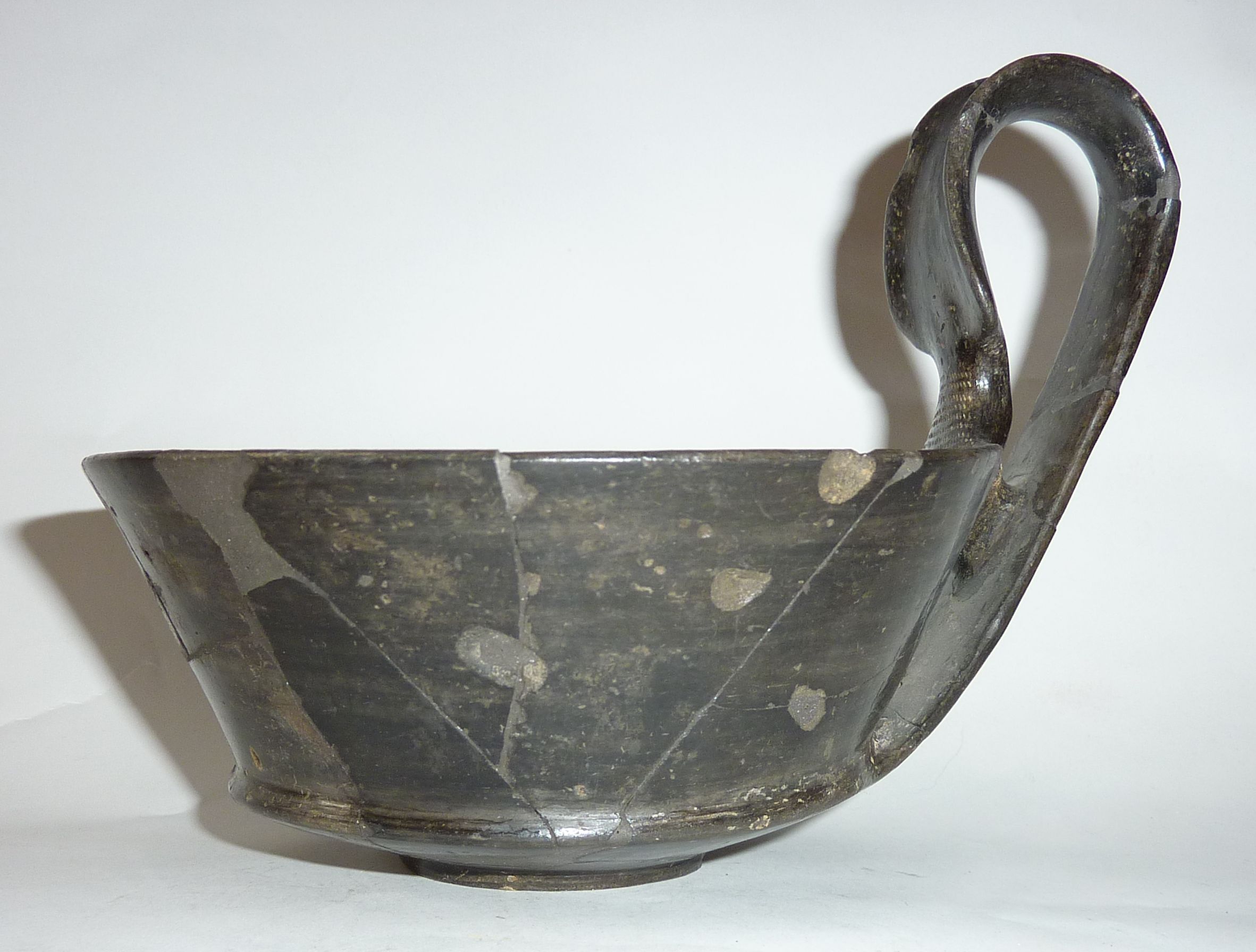 kyathos (secondo quarto VII sec. a.C)