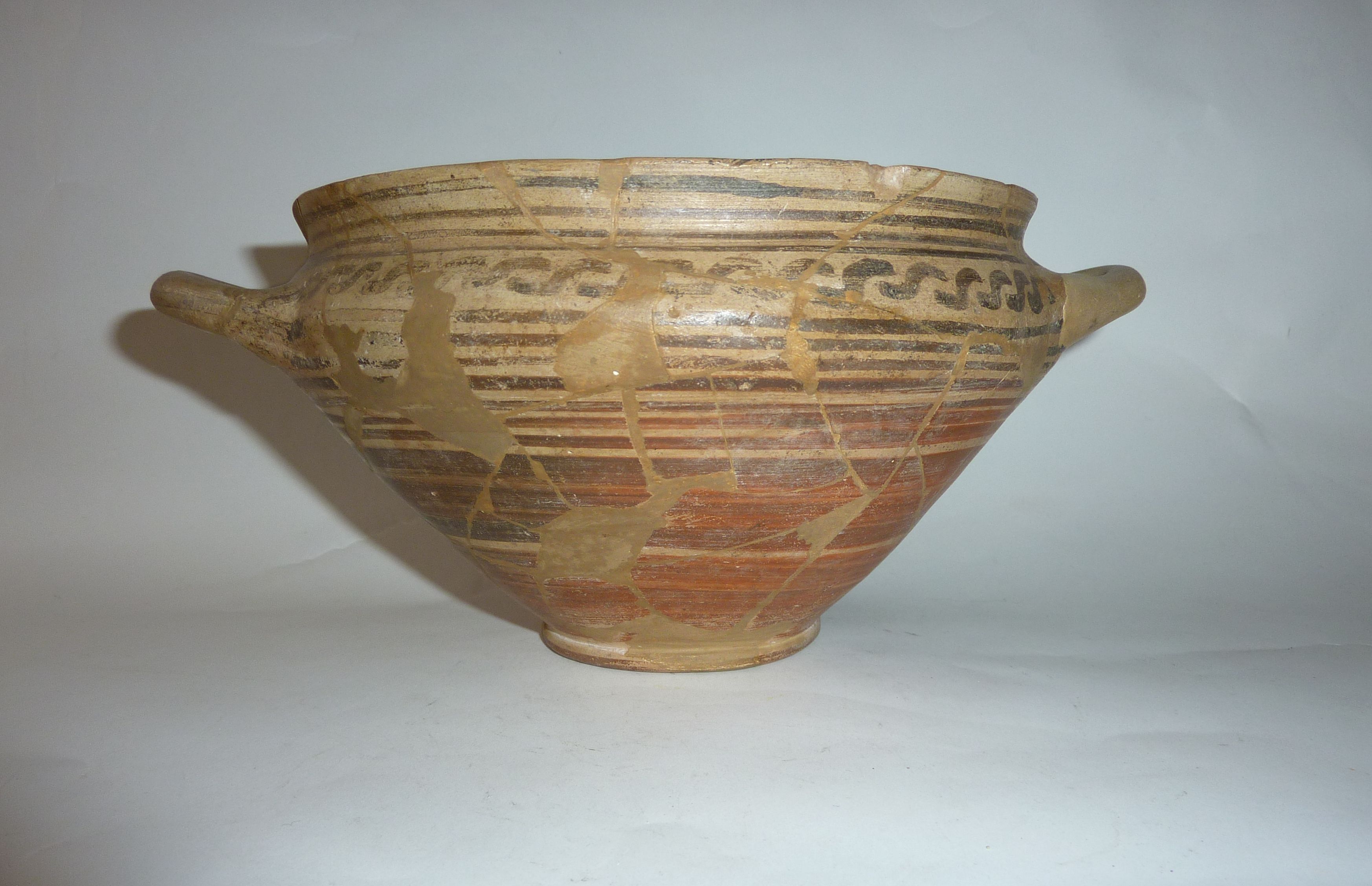 skyphos (secondo quarto VII sec. a.C)