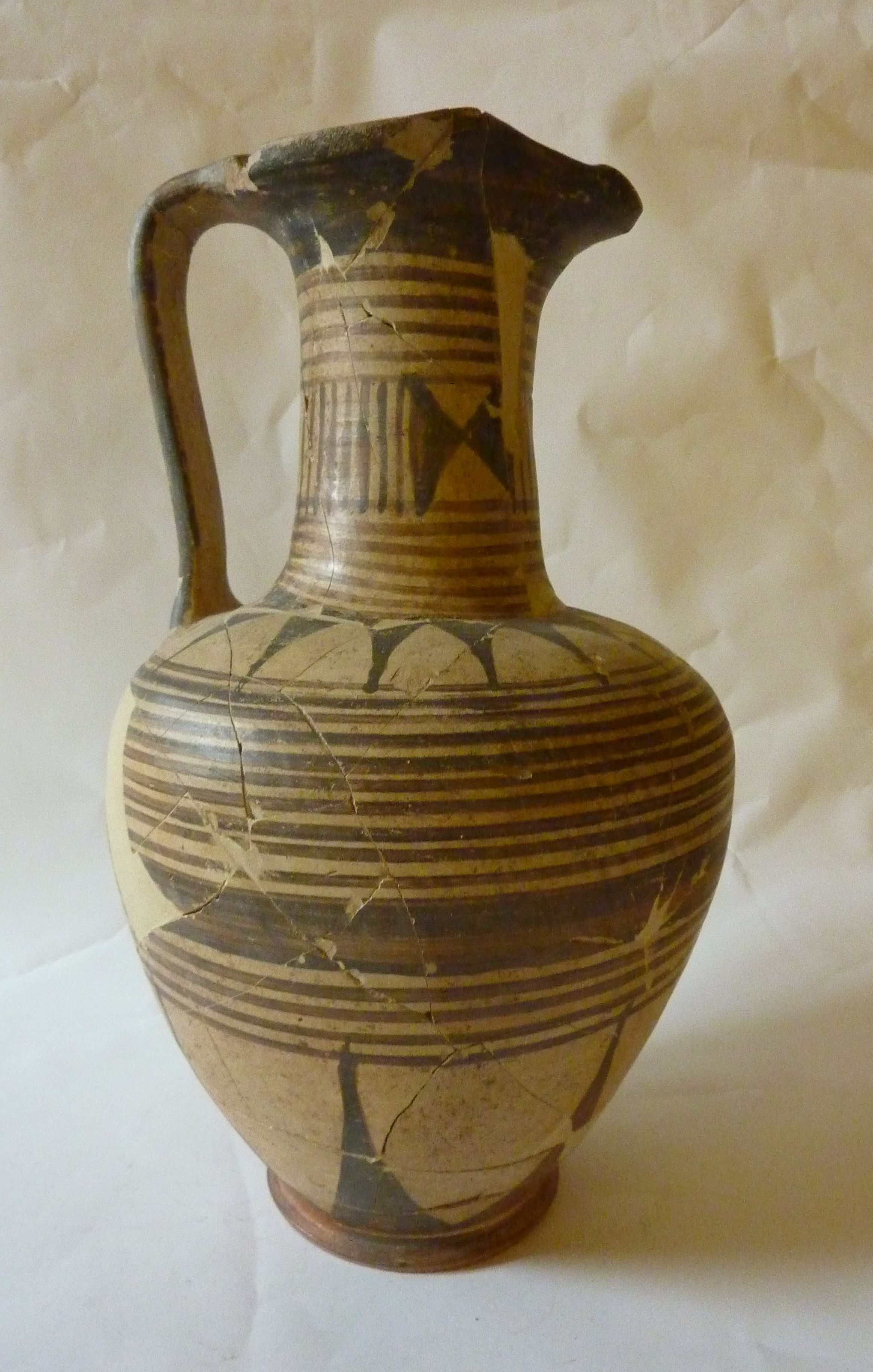 oinochoe (secondo quarto VII sec. a.C)