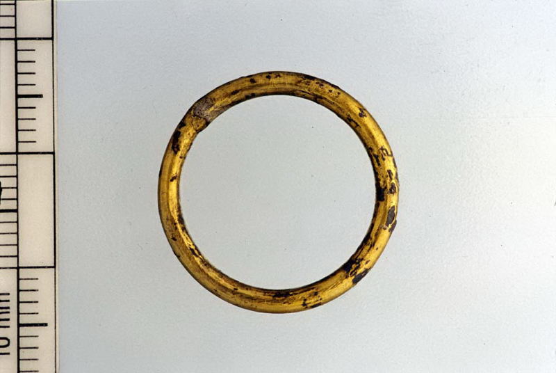 anello a verga (VI sec. a.C./ IV sec. a.C)