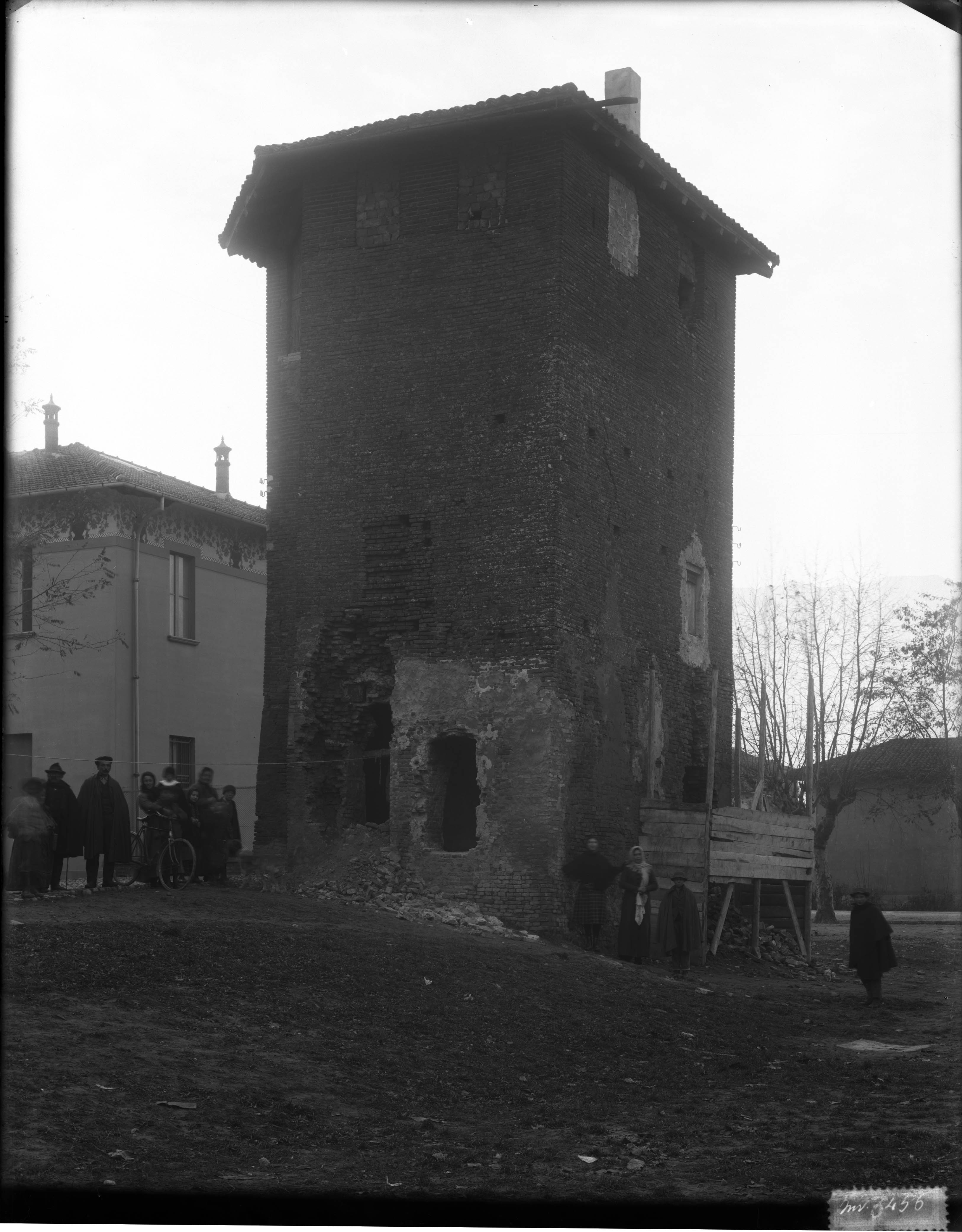 Italia - Emilia Romagna – Budrio – Castelli - Torri (negativo) di Castelli, Giovanni (XX)