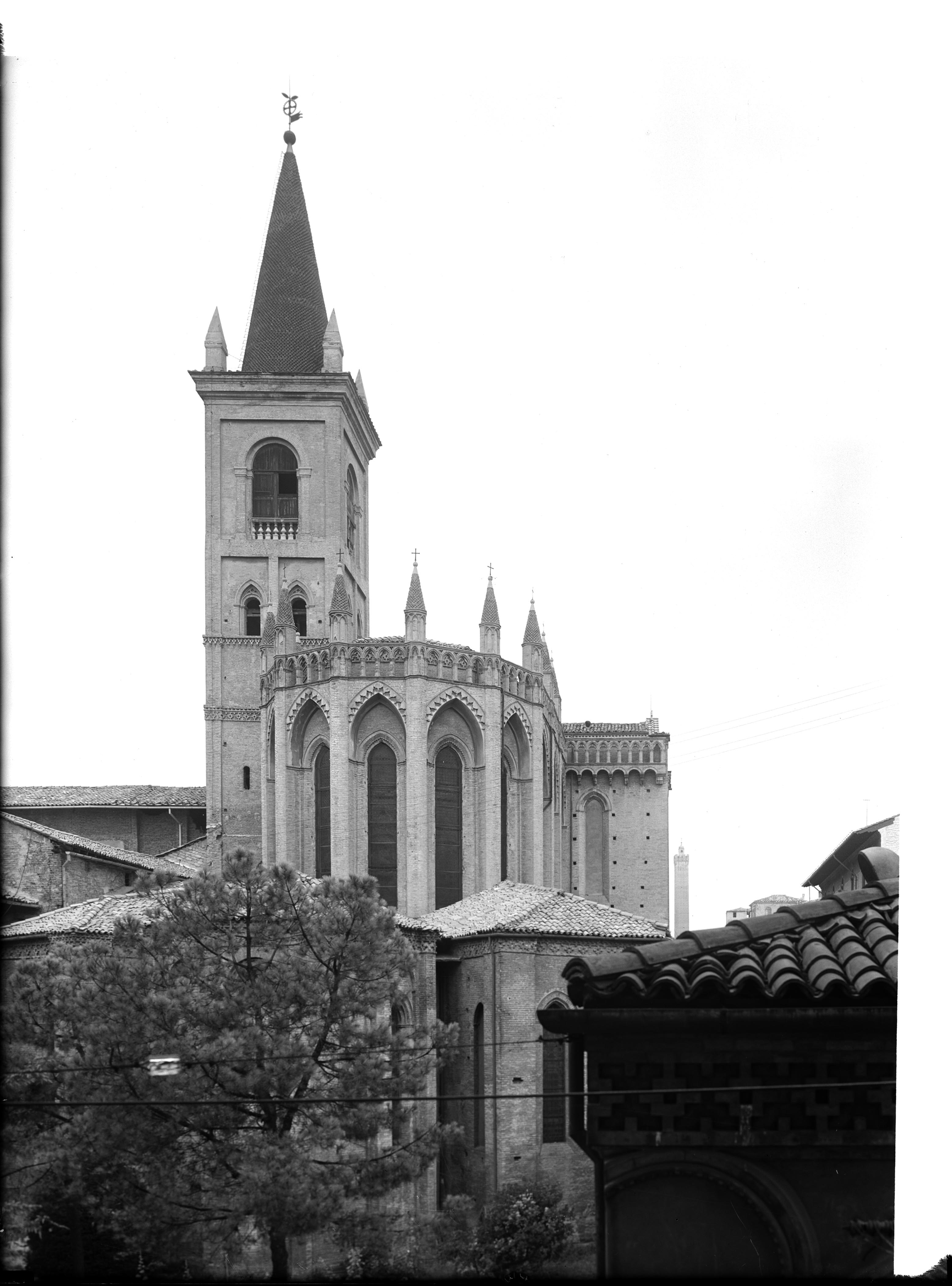 Italia - Emilia Romagna - Bologna - Chiesa di Santa Maria dei Servi (negativo) di A. Villani & Figli (ditta) (XX)