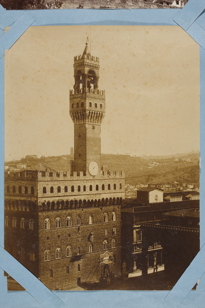 Vedute urbane - Centri storici - Piazze (positivo) di Anonimo seconda metà sec XIX (XIX)