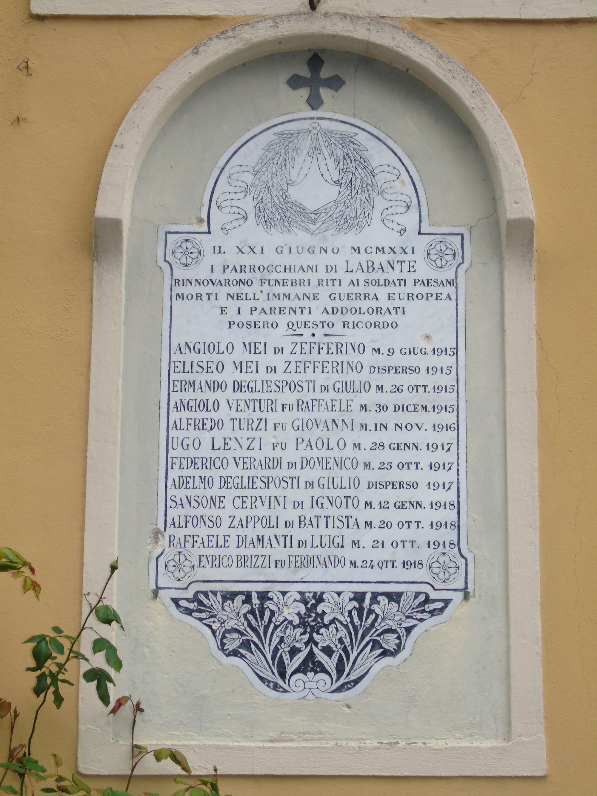 corona d'alloro, composizione di gigli (lapide commemorativa ai caduti, pendant) - ambito italiano (XX, XX)