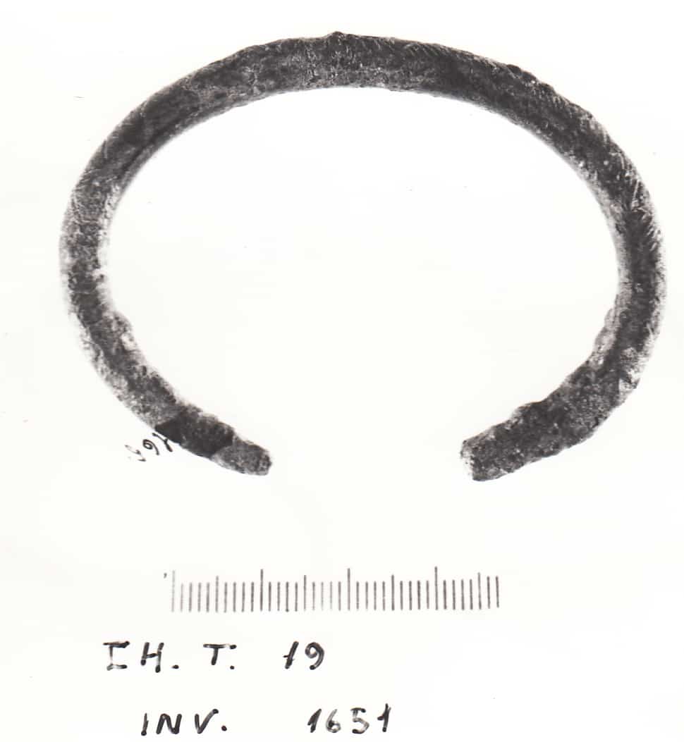 bracciale (VII a.C)