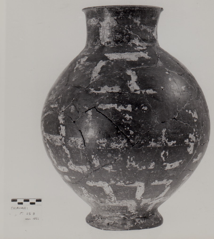 olla - Cultura Ligure della Prima Età del Ferro (VII a.C)