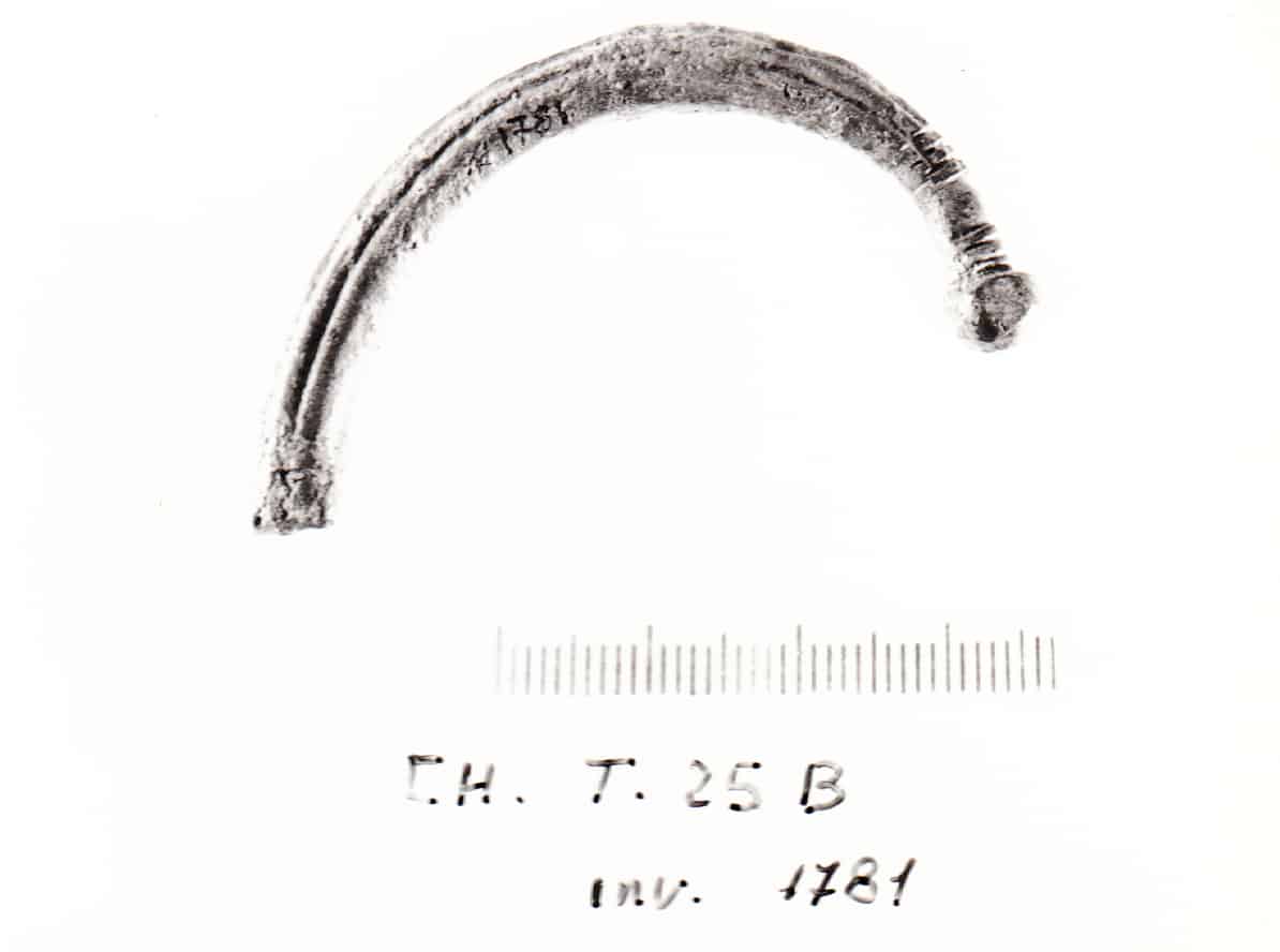 bracciale - Cultura Ligure della Prima Età del Ferro (VII a.C)