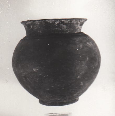 olla - Cultura Ligure della Prima Età del Ferro (VII a.C)