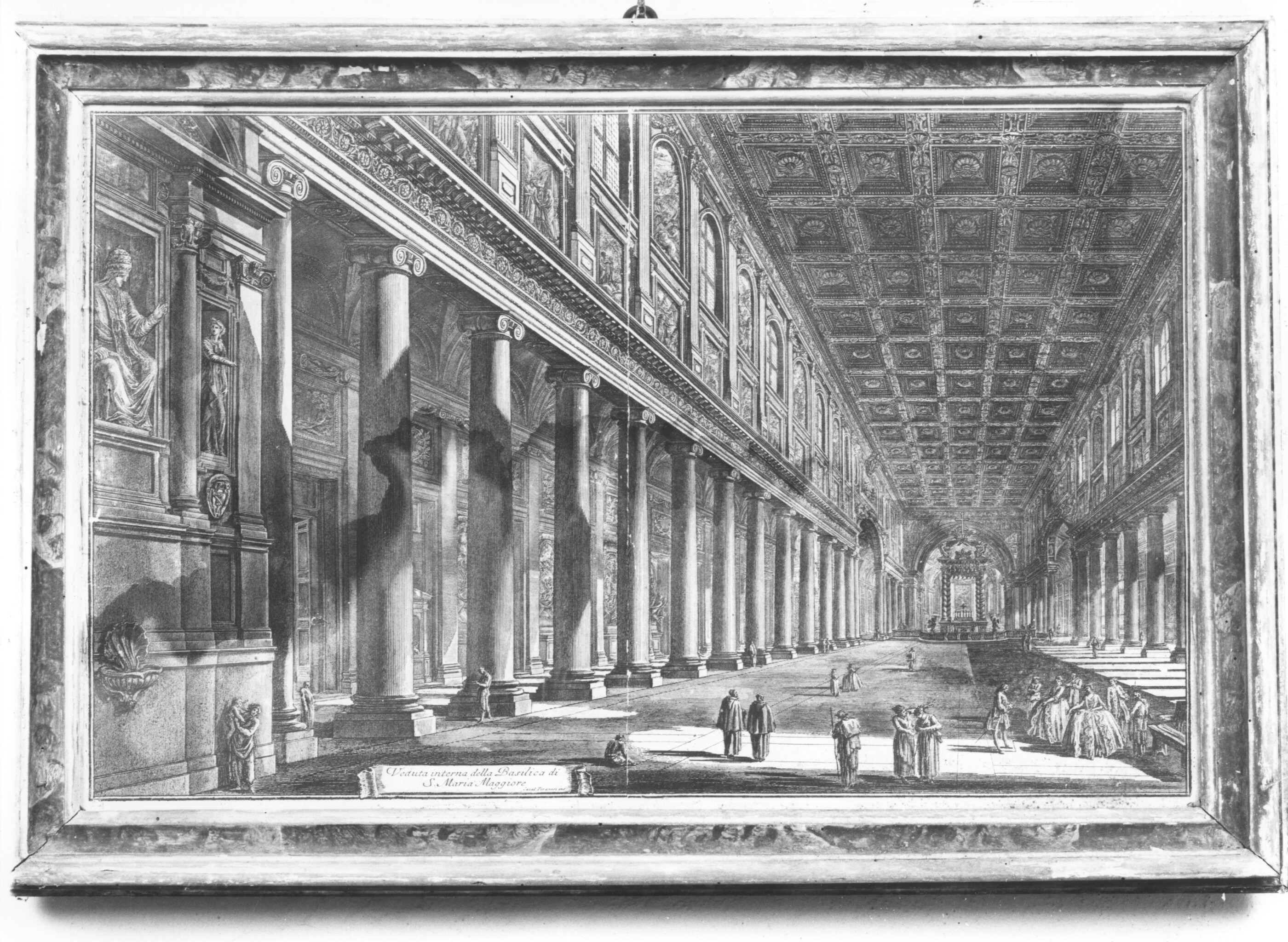 veduta dell'interno della basilica di S. Maria Maggiore a Roma (stampa) di Piranesi Giovanni Battista (sec. XVIII)