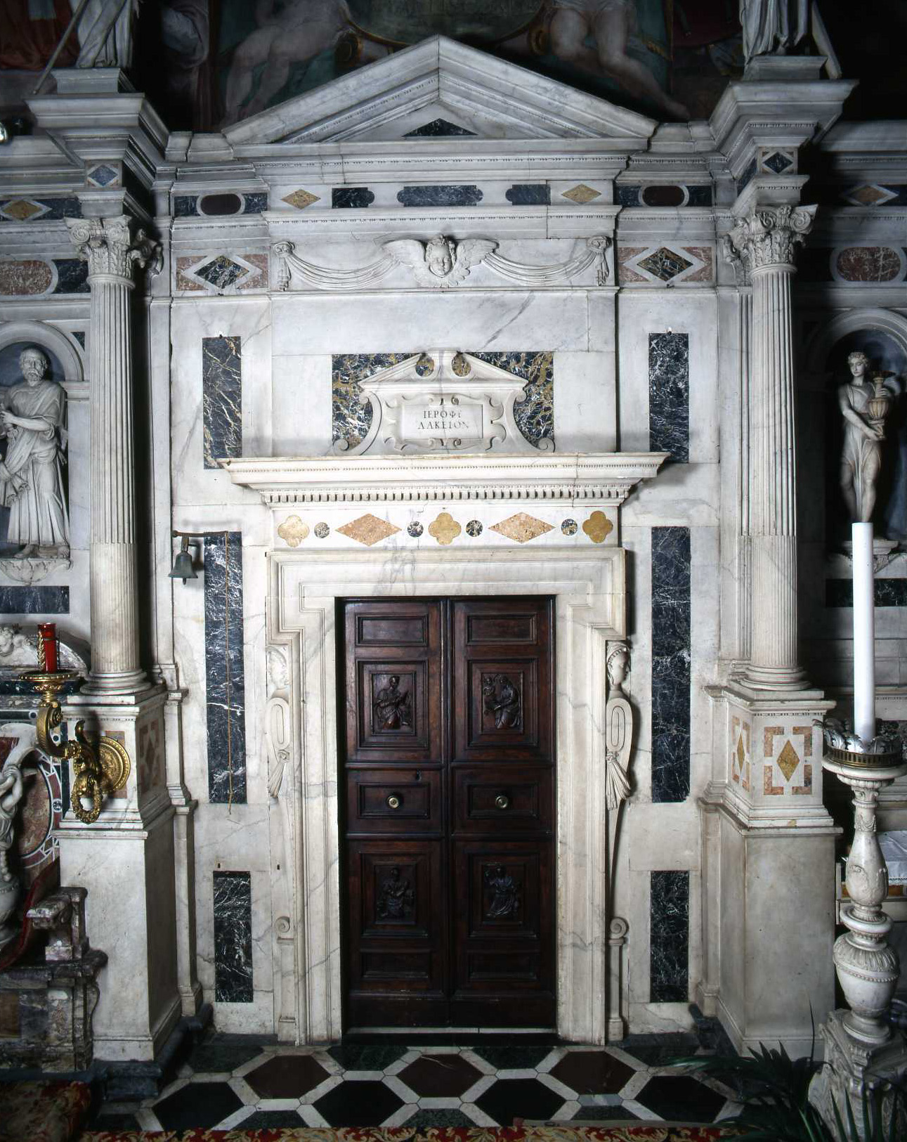 mostra di portale di Casario Lazzaro, Sarti Bartolomeo, Guido di Niccolò Guidi (fine sec. XVI)