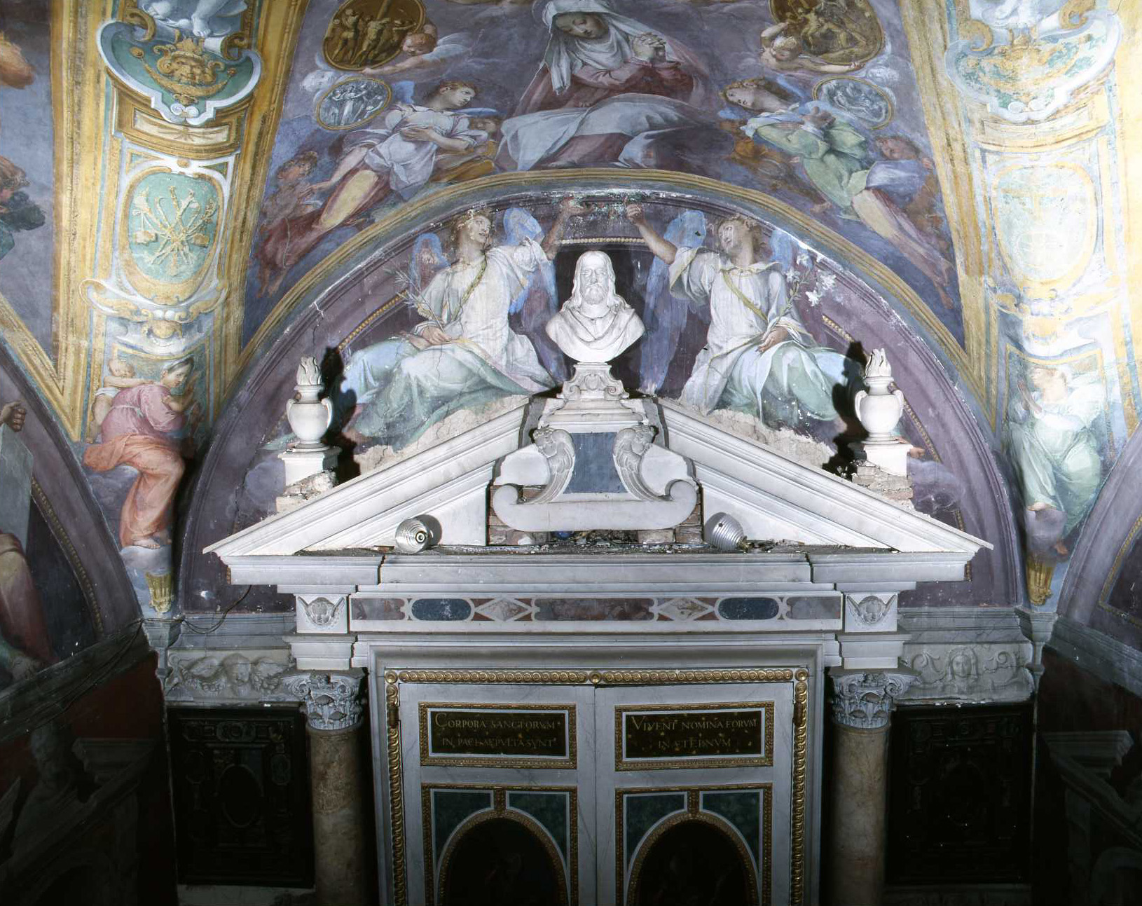 angeli con i simboli della passione (dipinto) di Barbatelli Bernardino detto il Poccetti (fine sec. XVI)