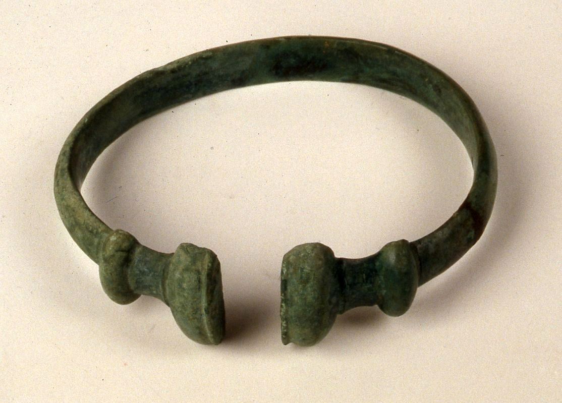 anello/ da caviglia, Dormelletto, tipo 1 - ambito insubre (seconda metà III-II a.C)