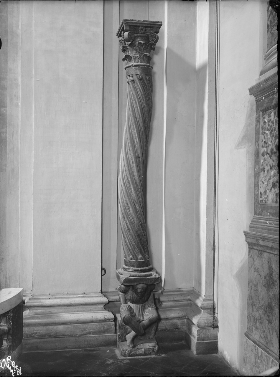 Scultura romanica – Leoni stilofori - Telamoni - Sec. 13 (negativo, insieme) di Bolognesi Orsini (ditta) (secondo quarto XX)