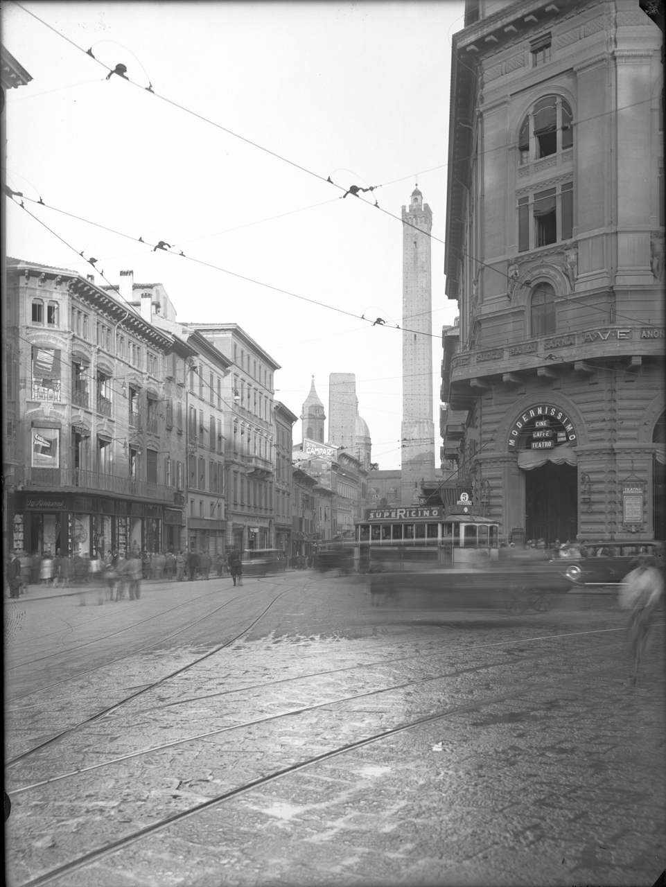 Architettura - Palazzi - Torri (negativo) di Bolognesi Orsini (XX)