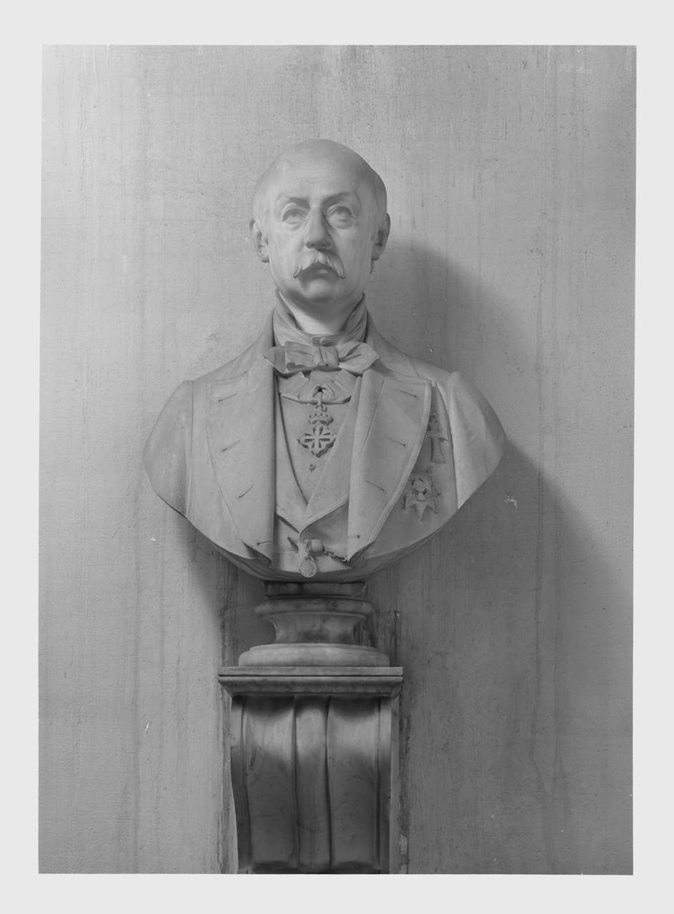 Emilia Romagna - Bologna - Convento di San Domenico - Biblioteca - Scultura (negativo) di A. Villani & Figli (XX)