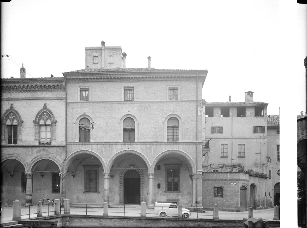 Architettura residenziale - Case - Elementi architettonici - Facciate - Finestre - Portici (negativo) di A. Villani & Figli (XX)
