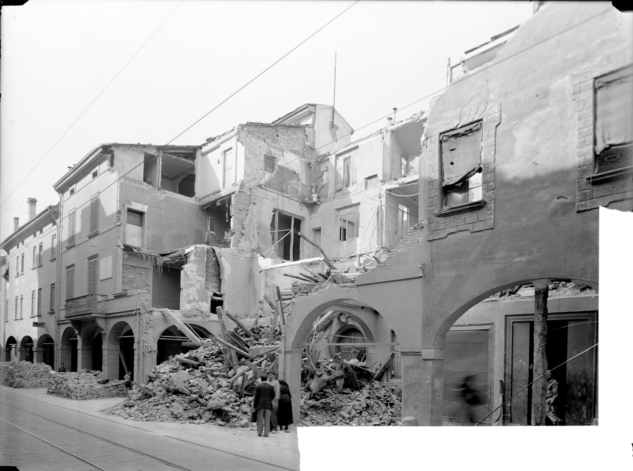 Architetti - Italia - sec. 16. - Ambito emiliano romagnolo (negativo, insieme) di Anonimo (XX)