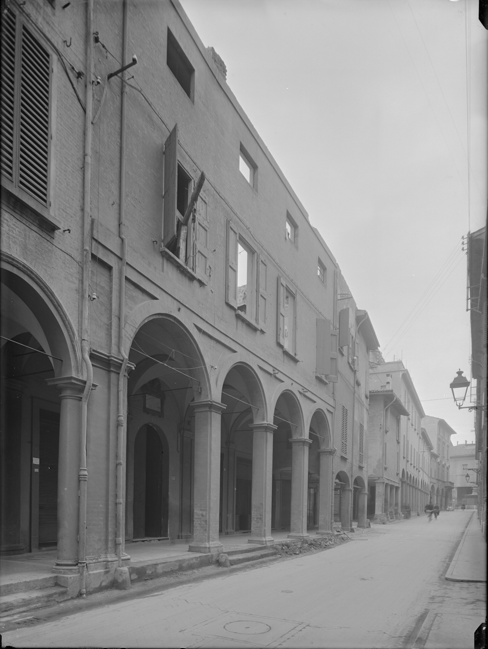 Architettura - Seconda Guerra Mondiale - Danni di guerra - 1944 (negativo) di A. Villani & Figli (XX)