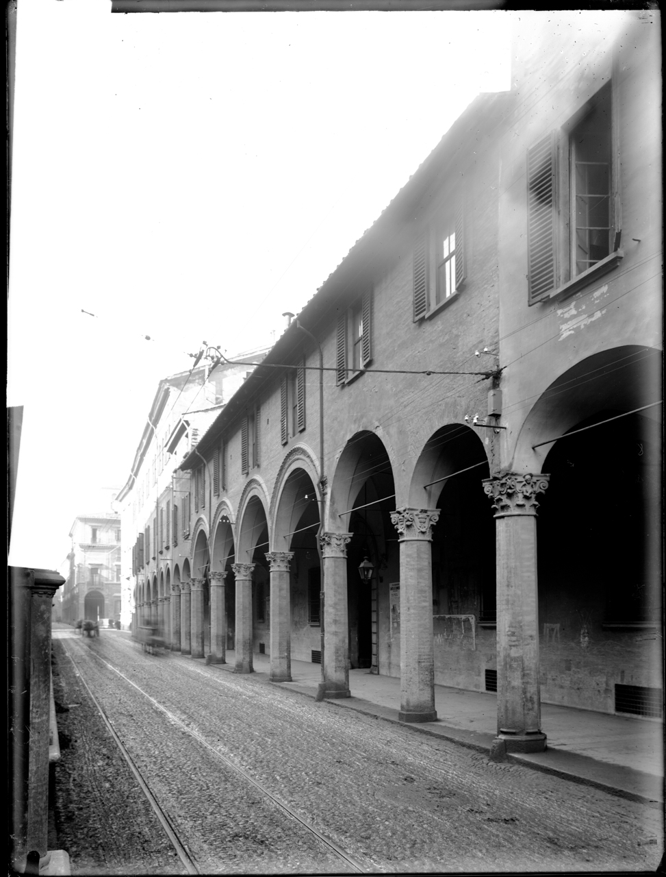Emilia Romagna - Bologna - Palazzo Alberani già Guidalotti (negativo, insieme) di Croci, Felice, Lambertini, Ettore (XX)
