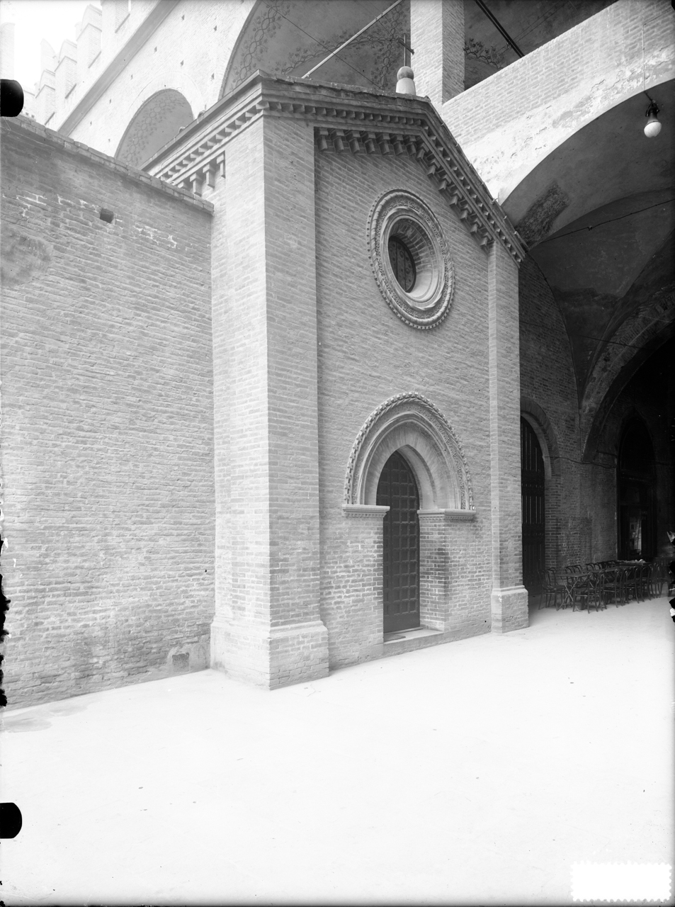 Italia - Emilia Romagna - Bologna - Cappella di Santa Maria dei Carcerati (negativo) di Bolognesi Orsini (ditta) (secondo quarto XX)
