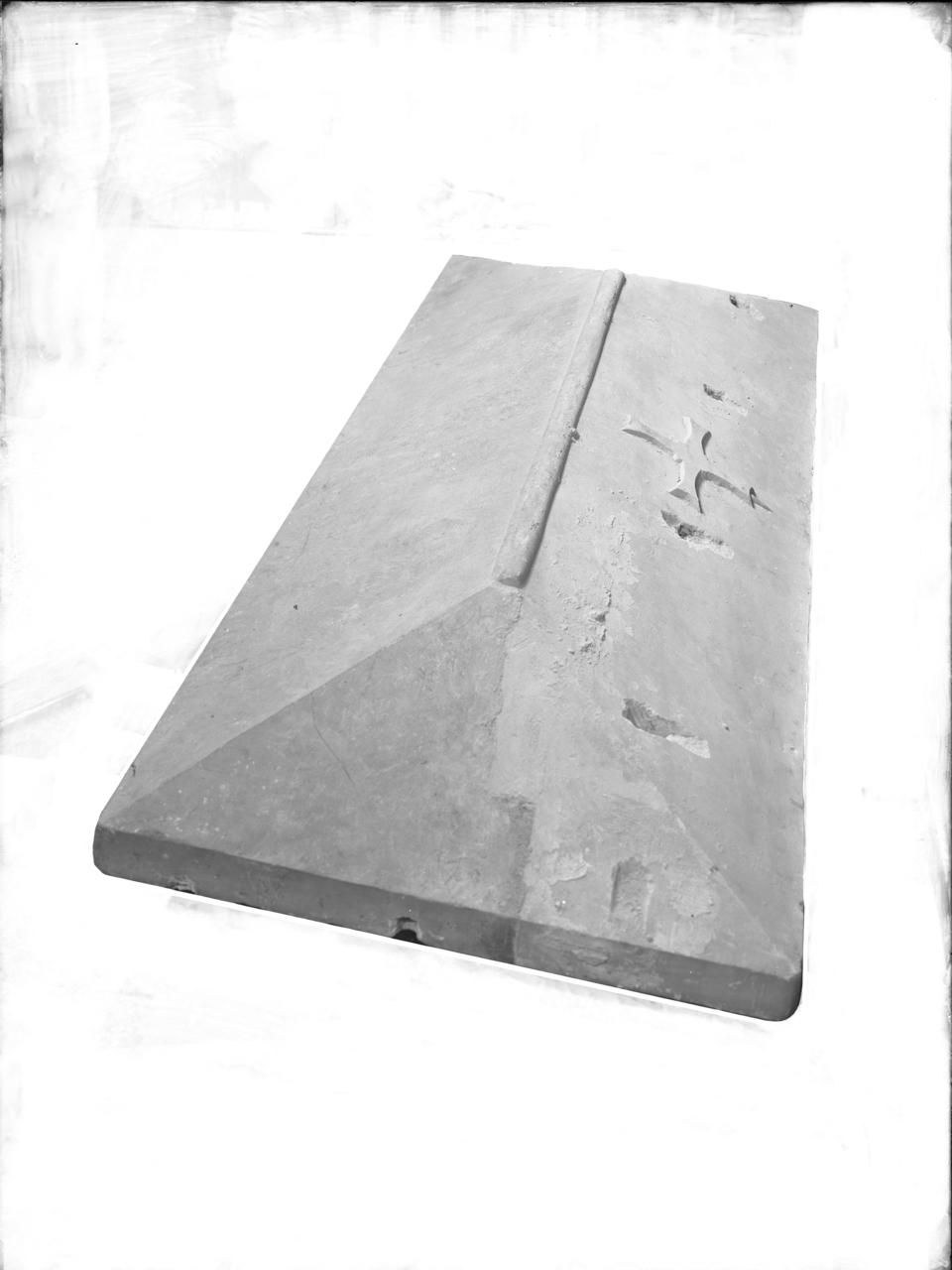 Decorazioni scultoree - Bassorilievi (negativo) di A. Villani & Figli (prima metà XX)