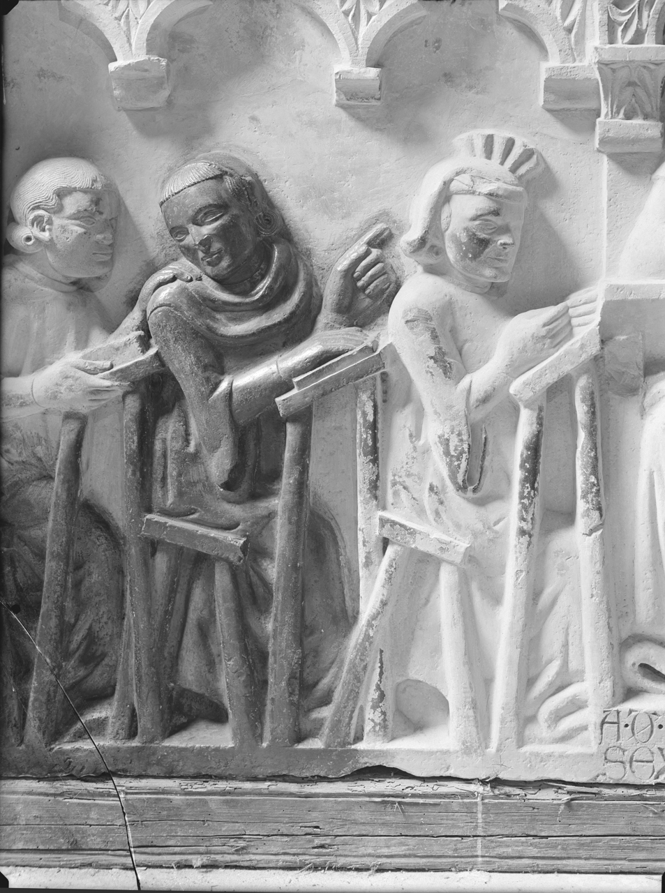 Scultura - Bassorilievi - Lapidi - Restauro (negativo, insieme) di A. Villani & Figli (ditta) (XX)