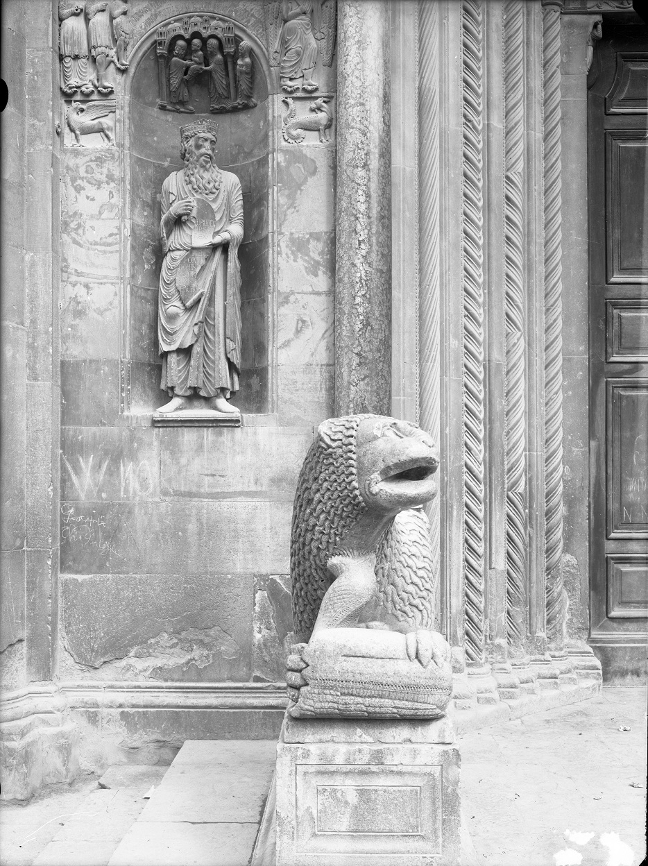 Italia - Emilia Romagna - Fidenza - Cattedrale di San Donnino martire <Duomo> (negativo) di Bolognesi Orsini (ditta), Antelami, Benedetto (secondo quarto XX)